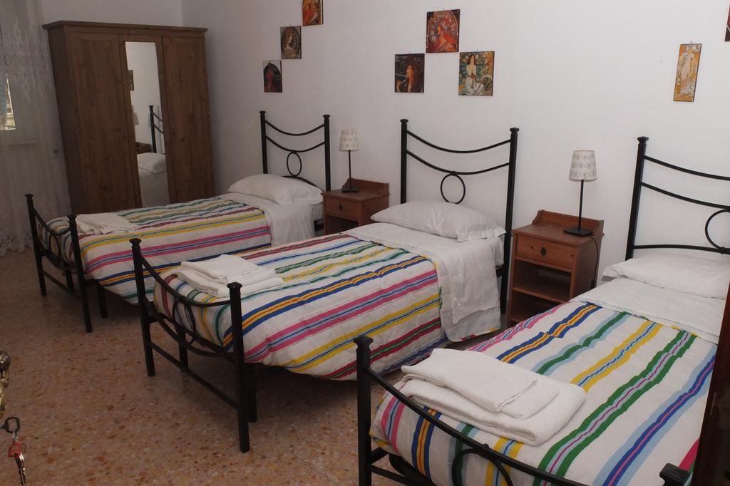 B&B A Room For Holiday Rom Eksteriør billede