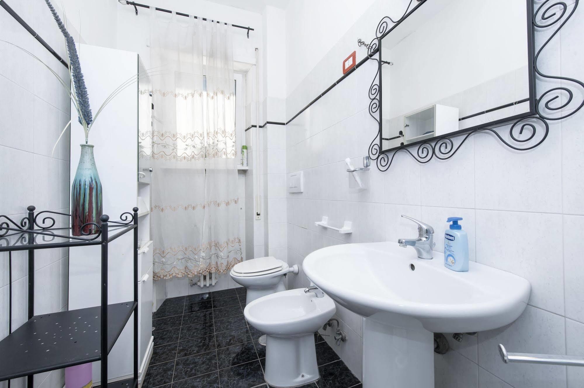 B&B A Room For Holiday Rom Eksteriør billede