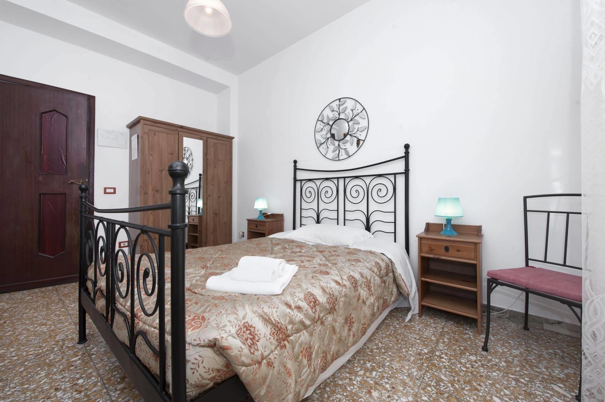 B&B A Room For Holiday Rom Eksteriør billede